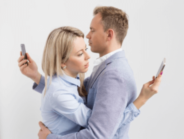 How to Catch a Cheater Using an iPhone?